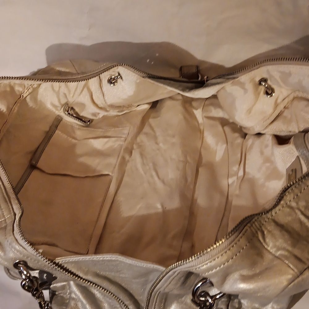 Badgley Mischka Kisha Large Bag - Picture 11 of 14